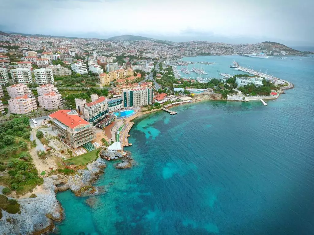 کاریزما دلوکس کاریزما دلوکس
