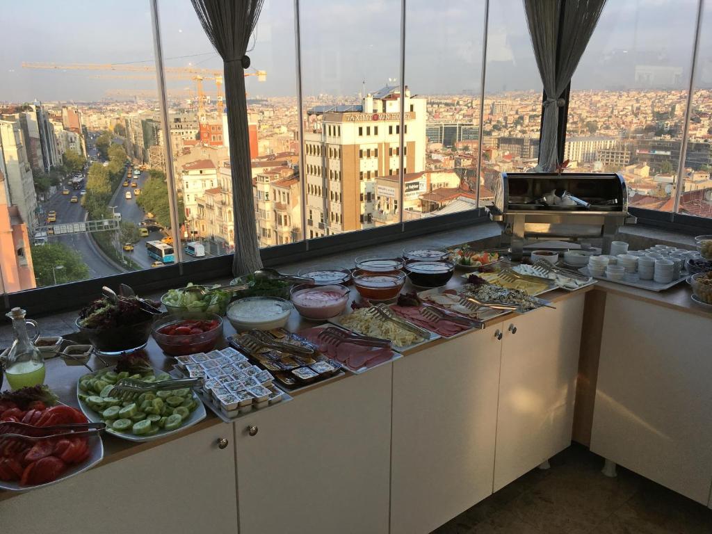 تکسیم لاین