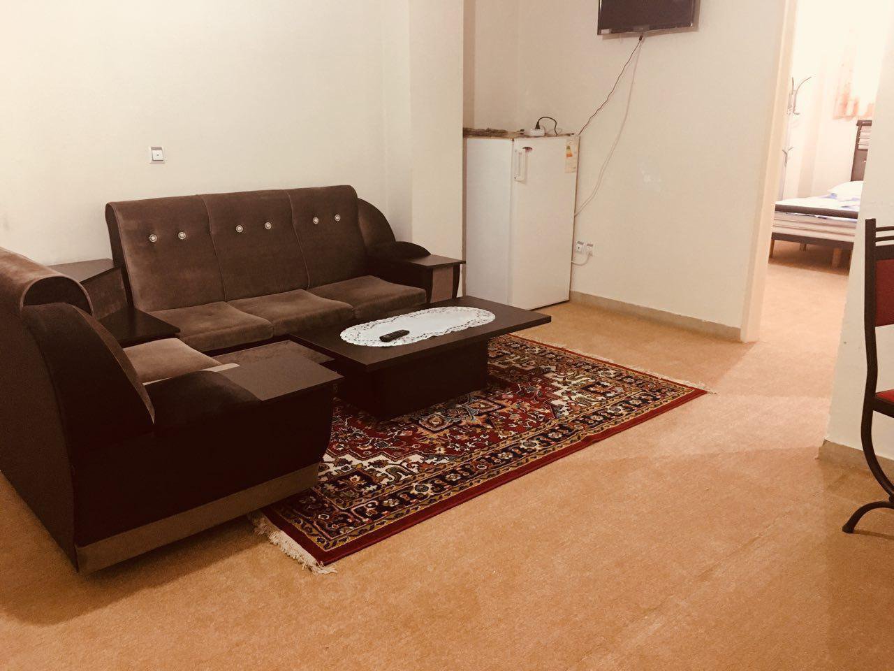 زیبا
