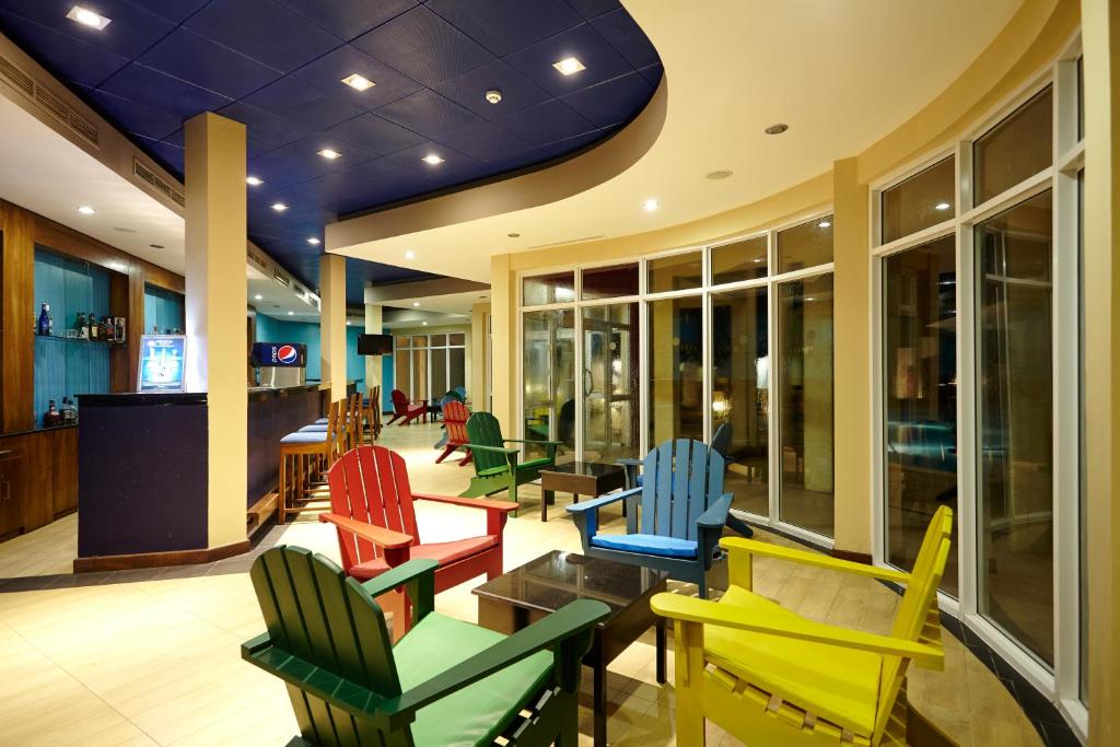 توریا کالوتارا یا جی جی بیچ بای جت وینگ بنتوتا