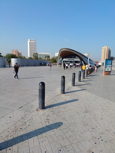 ناین هتل